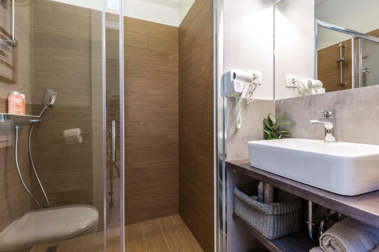 Number 1 Deluxe Apartament